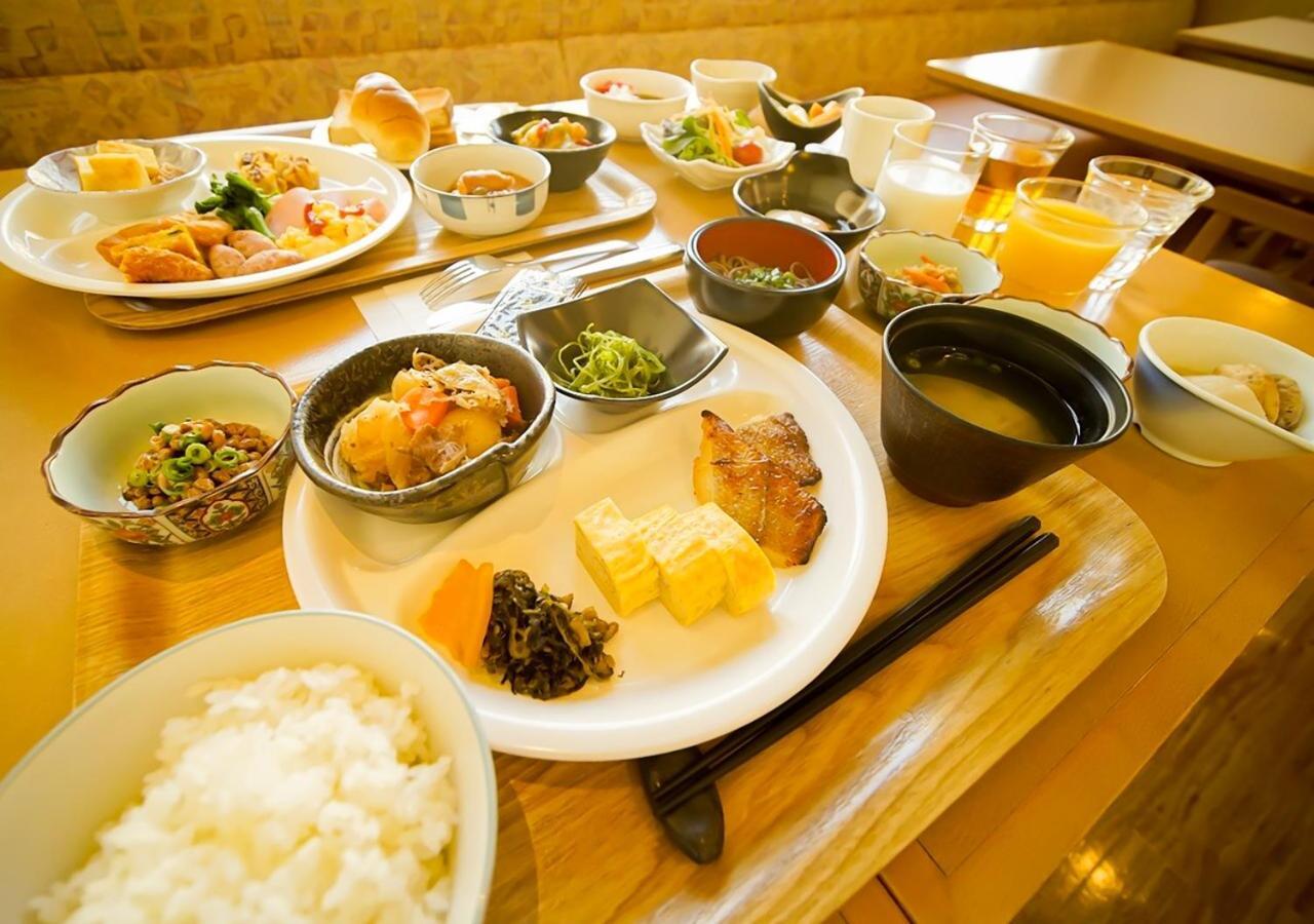 Apa Hotel Miyazaki Nobeoka Ekimae Bagian luar foto