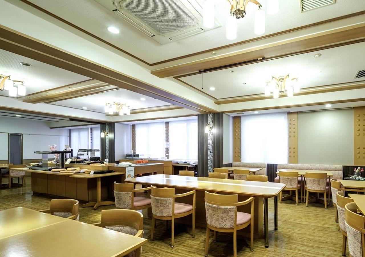 Apa Hotel Miyazaki Nobeoka Ekimae Bagian luar foto